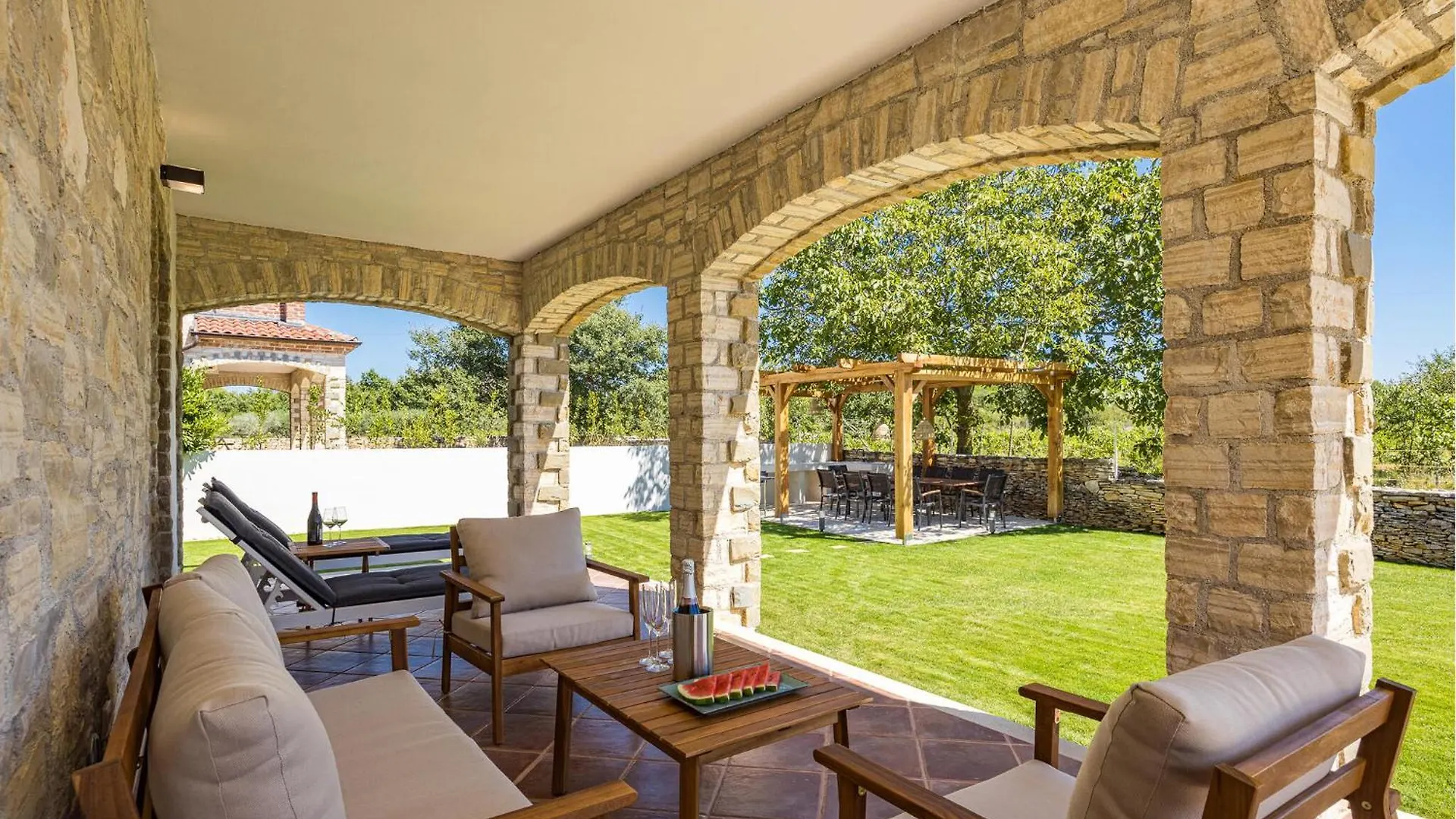 Holiday home Beautiful Home In Cabrunici With Kitchen Croatia