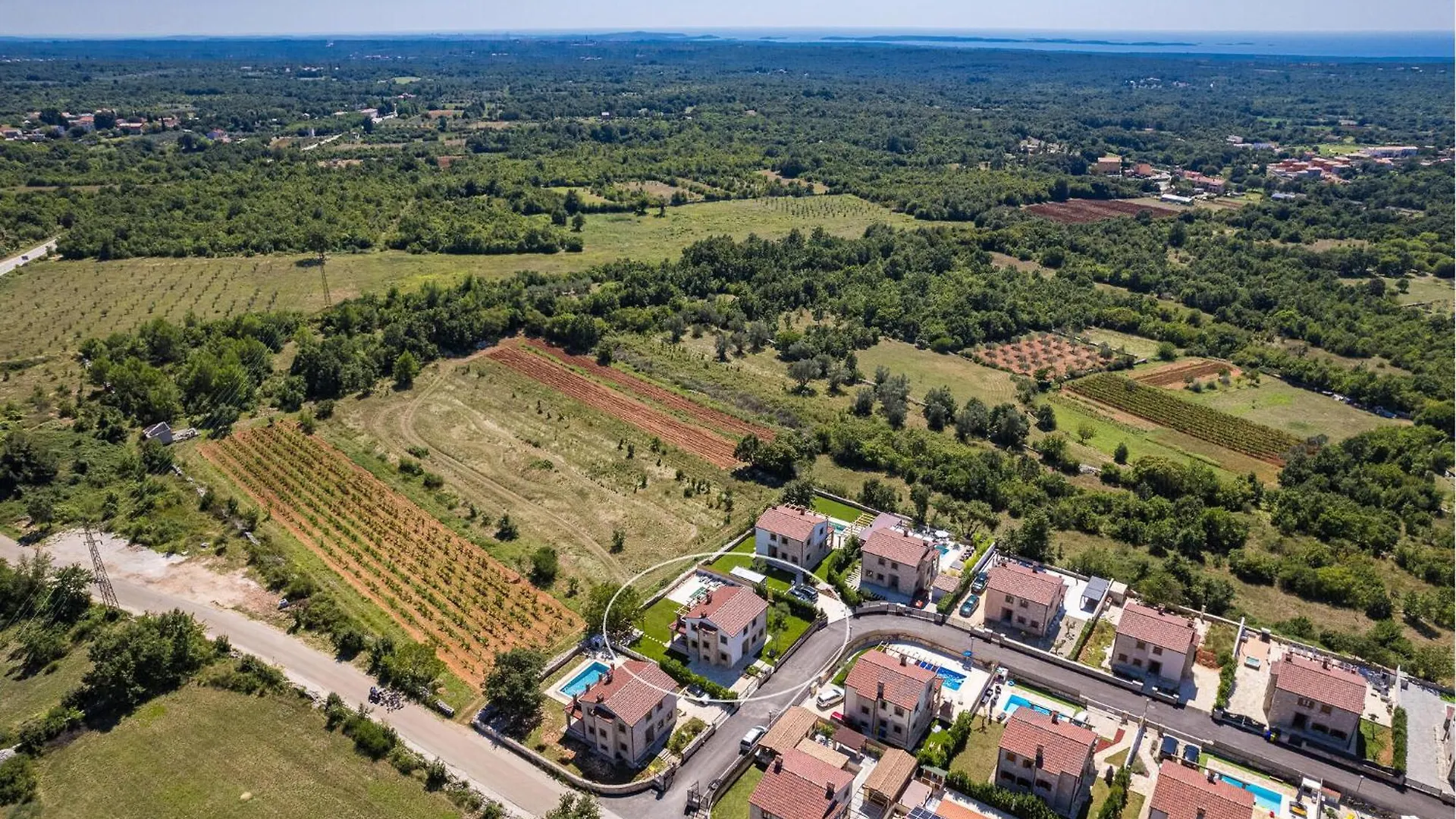 Beautiful Home In Cabrunici With Kitchen Croatia